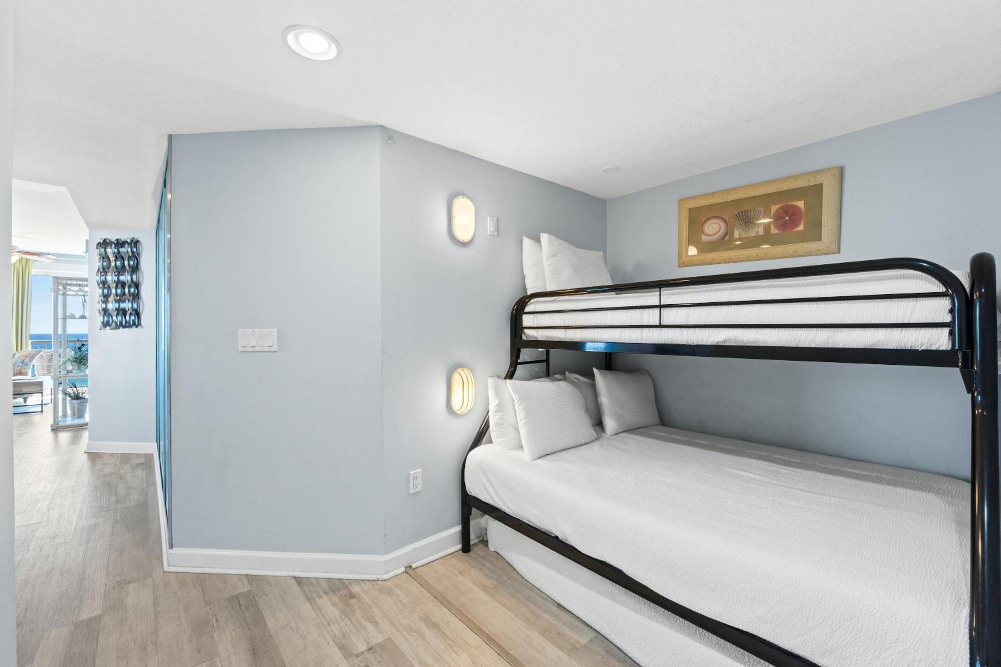 Grand Panama Beach Resort Pet Friendly Rentals By Panhandle Getaways Panama City Beach Rom bilde