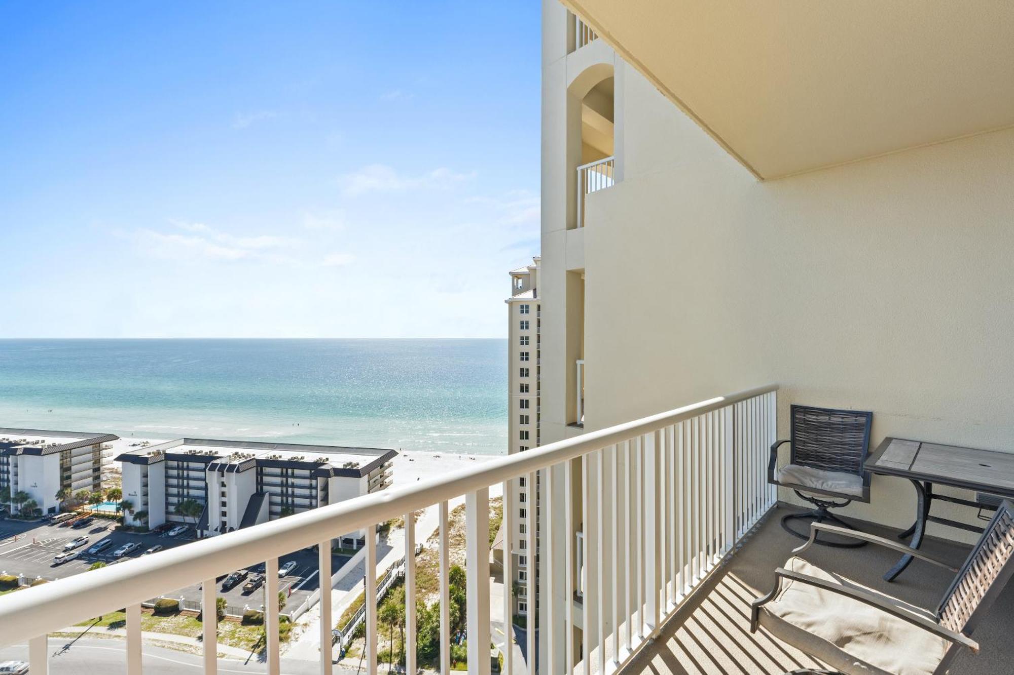 Grand Panama Beach Resort Pet Friendly Rentals By Panhandle Getaways Panama City Beach Rom bilde