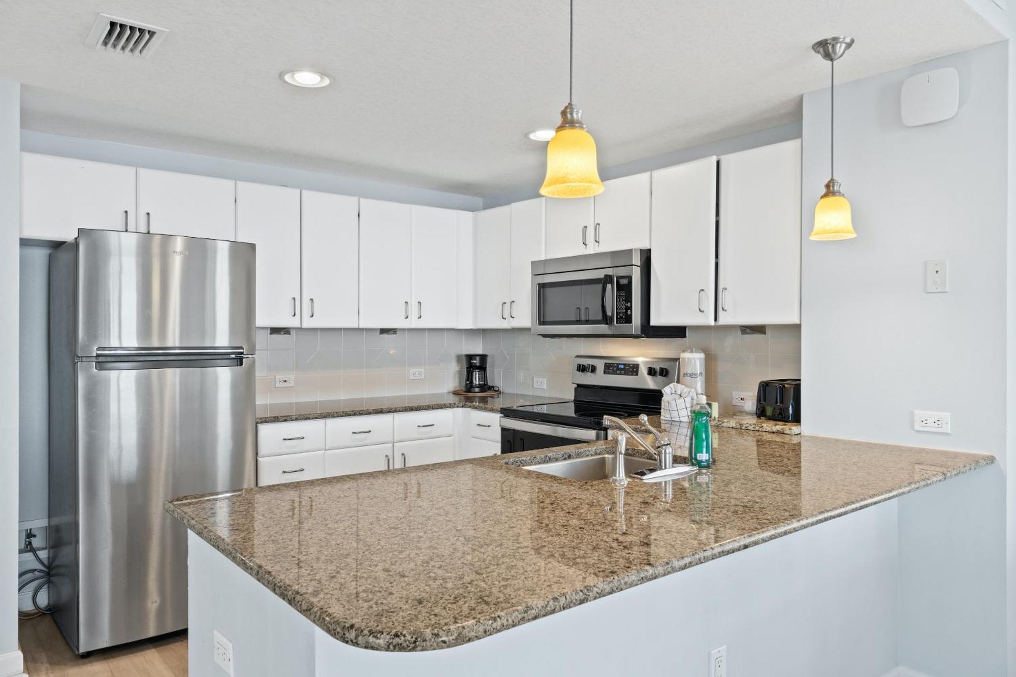 Grand Panama Beach Resort Pet Friendly Rentals By Panhandle Getaways Panama City Beach Rom bilde