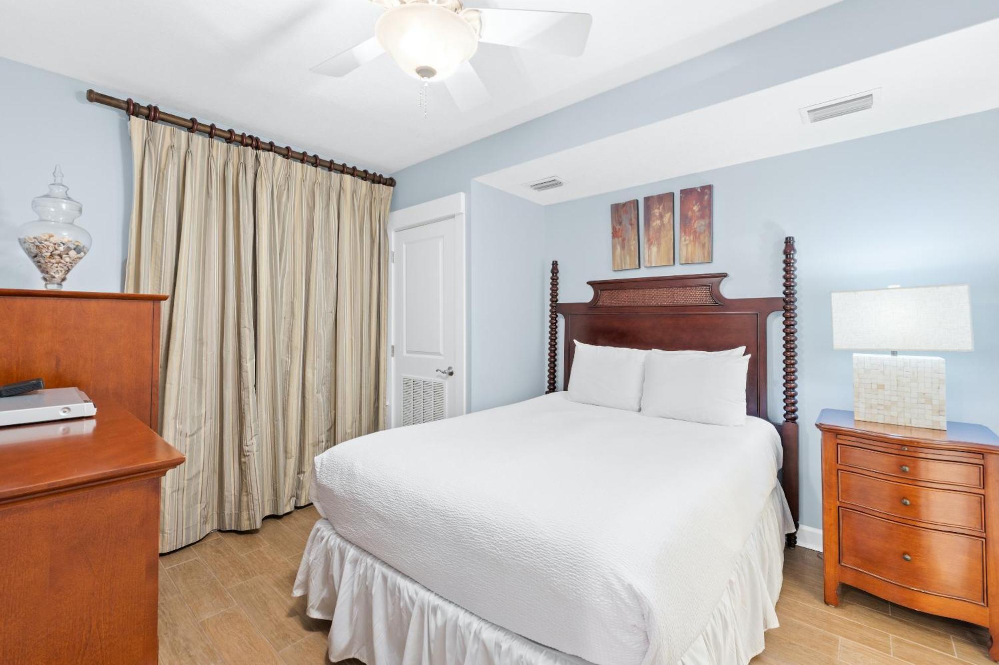 Grand Panama Beach Resort Pet Friendly Rentals By Panhandle Getaways Panama City Beach Rom bilde
