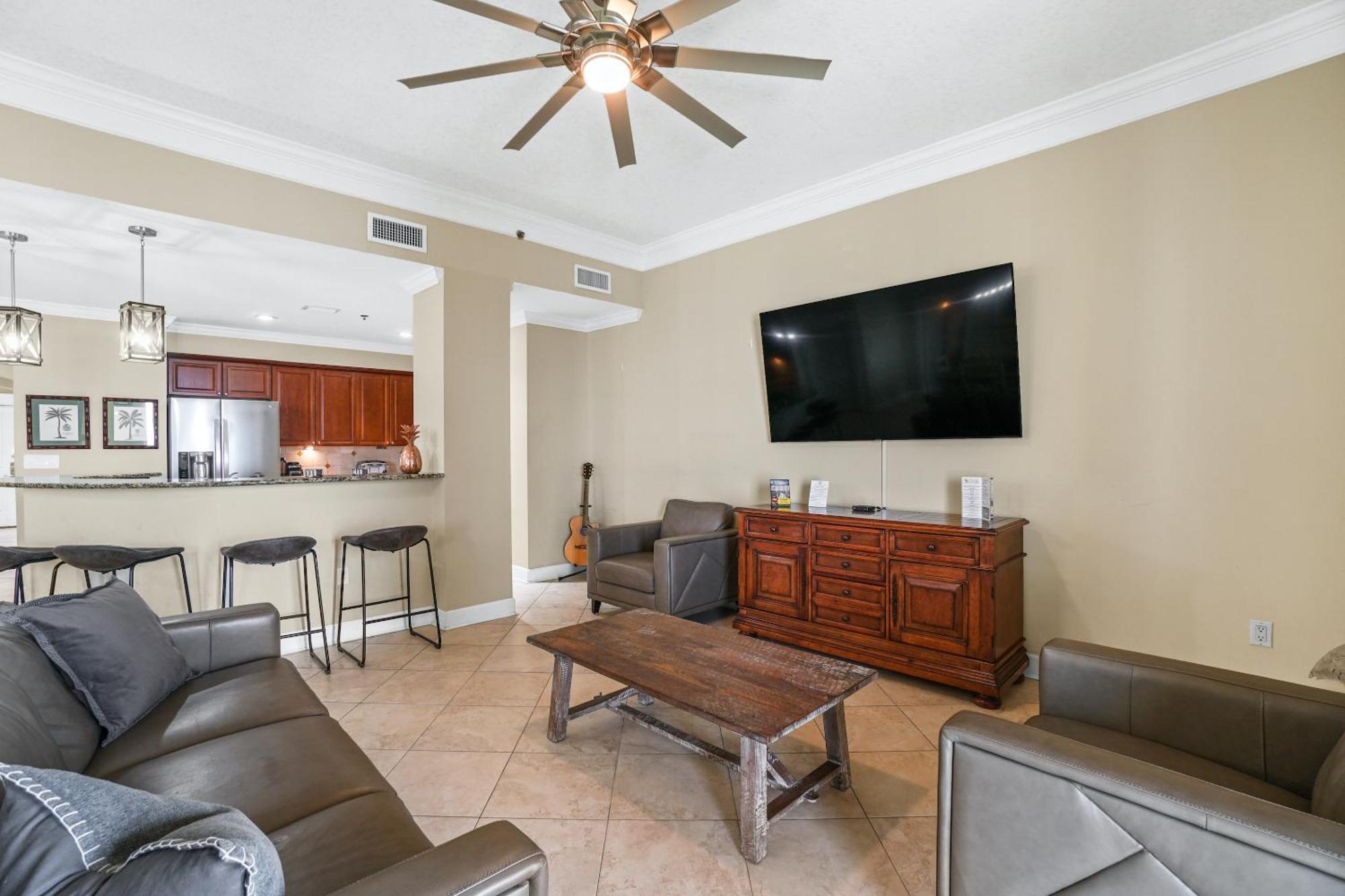Grand Panama Beach Resort Pet Friendly Rentals By Panhandle Getaways Panama City Beach Rom bilde
