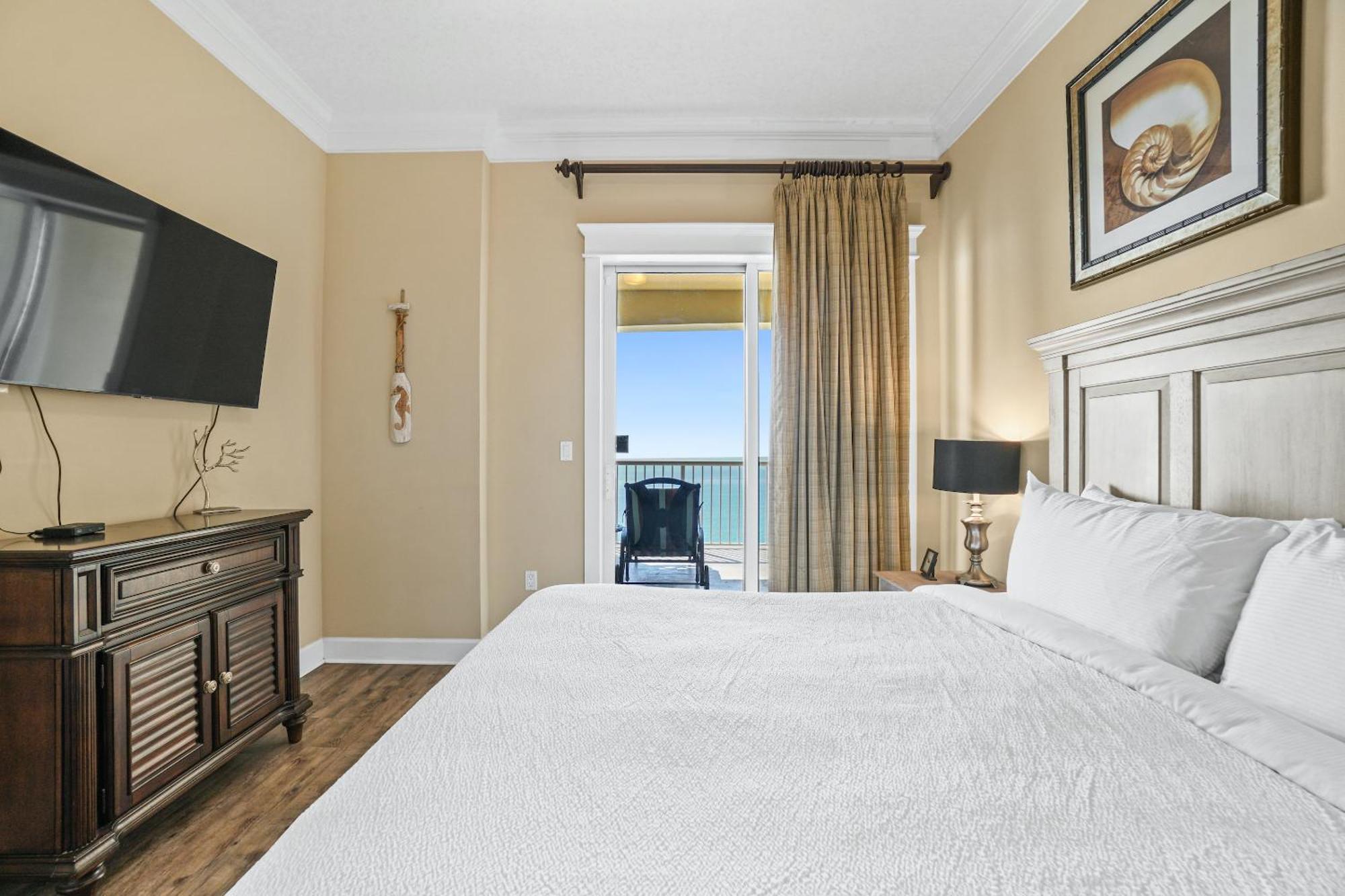Grand Panama Beach Resort Pet Friendly Rentals By Panhandle Getaways Panama City Beach Rom bilde