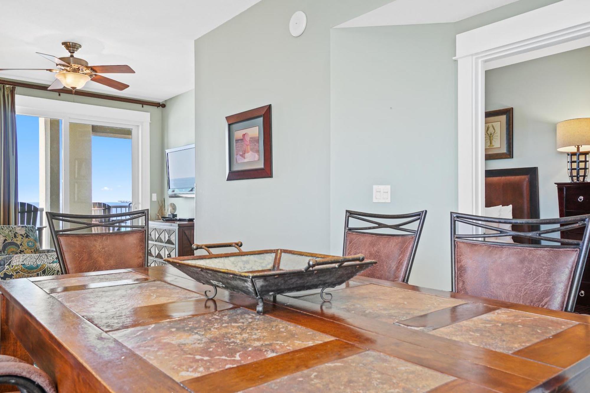 Grand Panama Beach Resort Pet Friendly Rentals By Panhandle Getaways Panama City Beach Rom bilde
