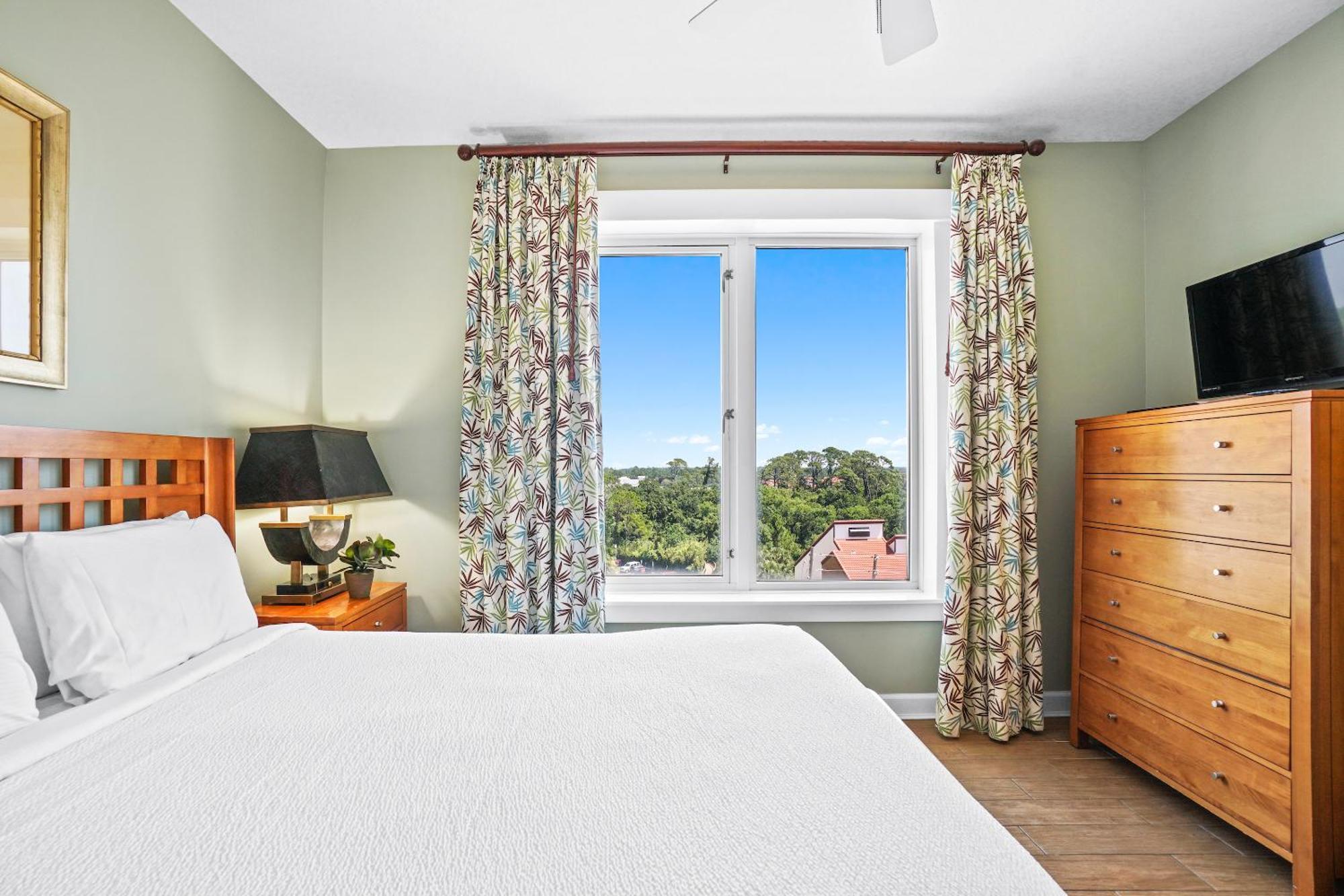 Grand Panama Beach Resort Pet Friendly Rentals By Panhandle Getaways Panama City Beach Rom bilde